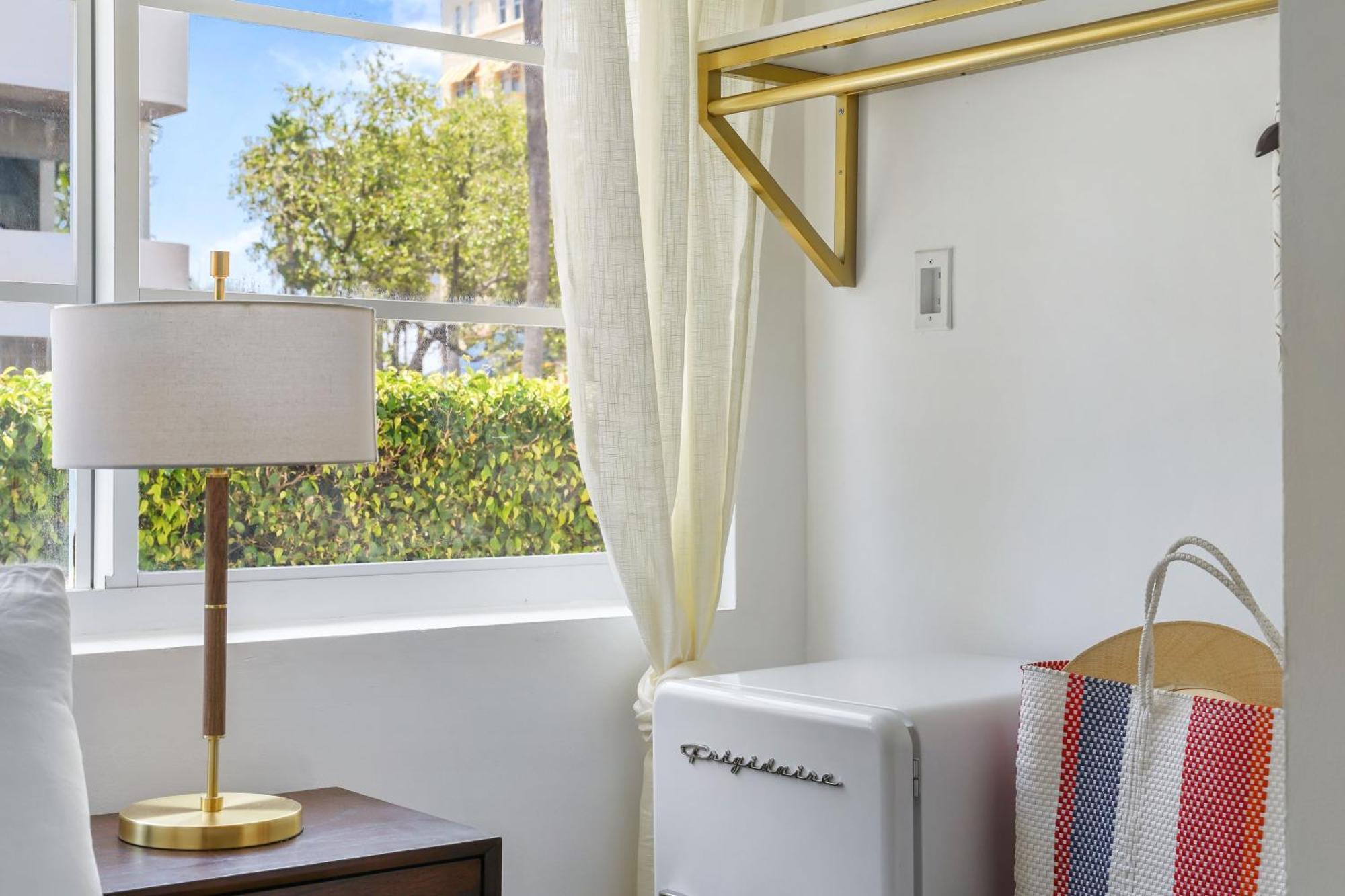 The Clifton Hotel Miami Beach Extérieur photo