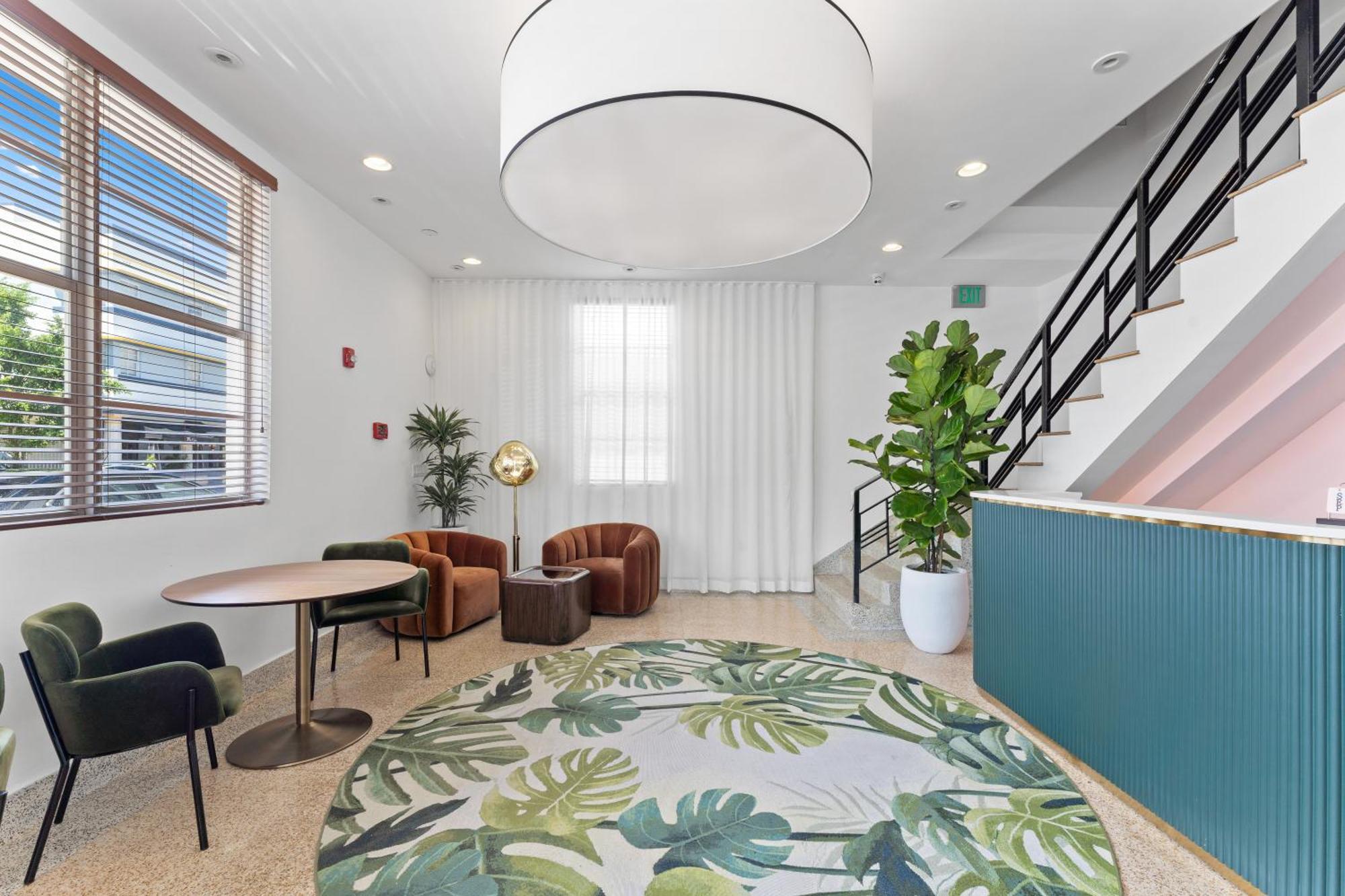 The Clifton Hotel Miami Beach Extérieur photo